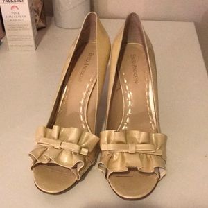 Enzo Angiolini Nude Heels